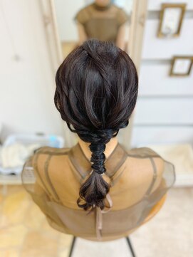 ウッドベル 東京駅前店(W’d BELL) ポニーテール