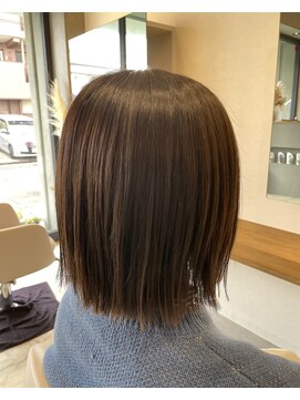 エム(emu) 髪質改善30代40代50代/似合わせ大人可愛い叶えます/ミディアム