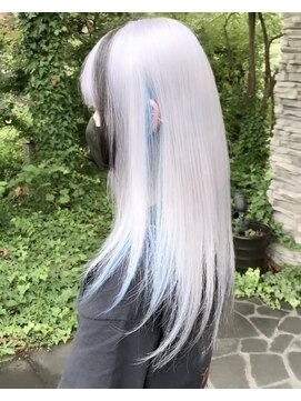 ルプラ ガーデン(le-pla garden) ホワイト#イヤリングカラー#ダブルカラー#レイヤーカット#豊橋