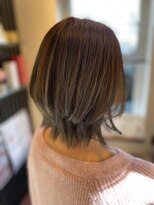 ナゴミ(NAGOMI)&nbsp;ツヤ感アップミディアム スタイル