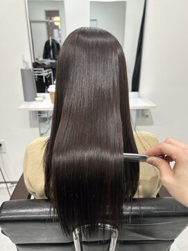 ロムーク 表参道(LOMKH) ツヤ髪ロング×ショコラブラウン