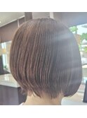 前下がりボブ