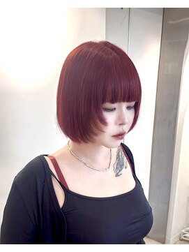 ユーフォリア 新宿通り(Euphoria) レイヤーボブ/ミニボブ/顔周りレイヤー/トレンドヘア/ボブ