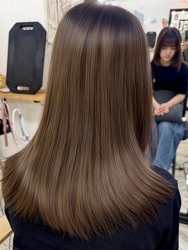 ウル(ulu) 透明感カラー　赤味無し　くすみカラー