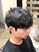 ノイセル(Noisyle)&nbsp;MEN’S HAIR/波巻ツイストスパイラル/フェザーパーマ/北堀江O