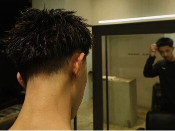 ザデイ カットアンドカルチャーショップ(THE DAY CUT&CULTURE SHOP)の写真/[OnlyForMen]SIMPLE＆COOLな大人の空間。"当たり前にカッコいい"そんなビジネスマンへ―[千葉/千葉みなと]