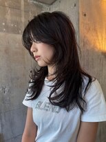 ダコタリッカ(dakota Rikka)&nbsp;横顔が映える顔まわりカット／レイヤーカット