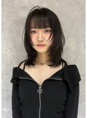 ミディアムハッシュカット