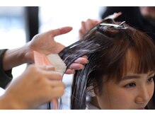 アクア施術タンパク質（モイスチャークリームを塗布）