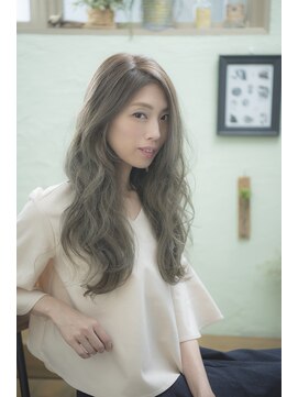 ヘアーミューズ リベロ(hair muse Livero) 【Livero】センターパートロング×ブルージュ 3