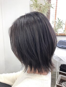 シータ ふじみ野(THETA) くびれウルフボブ