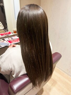 シンリア(ShinLia) 20代30代大人可愛い髪質改善カラーアッシュグレージュ透明感