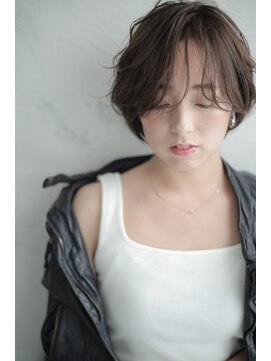 シェール(cher) 大人ショート【IKUKA】