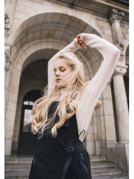 ワン エイティー ディグリース 恵比寿(180°One Eighty Degrees.) 180degrees  「ハイトーン　ロング　ローレイヤー」