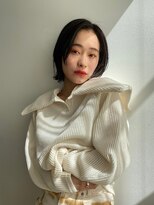 エイチ(H)&nbsp;デジタルパーマウルフカットショートボブセミロング前下がりボブ