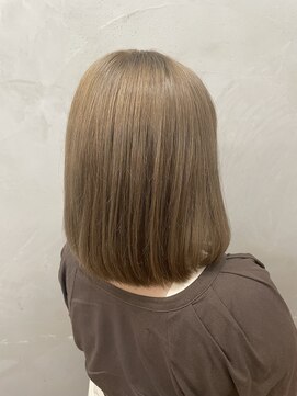 ベジータ(VEGETA) ベージュ系カラー