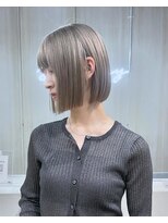 ディセンシー(Dicency) グレージュカラー