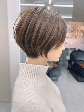 ロンドブルーム 天神大名店(Lond Bloom) 大人美人ショート/ショートカット/白髪ぼかし/髪質改善/30代40代