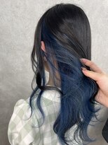 アン ブリーチ(UN BLEACH)&nbsp;ブルーインナーカラー♪