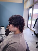 イコール(equal) センターパートサーフカールウルフ