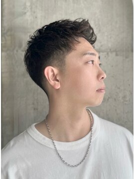 シエル ヘアアンドピース(Ciel hair peace) アップバングショート