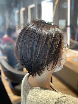 レイ 柏たなか店(Ray)の写真/骨格と髪質を見極めた再現性の高いカットで360度美しいシルエットに◎髪質改善との同時施術もおすすめ！