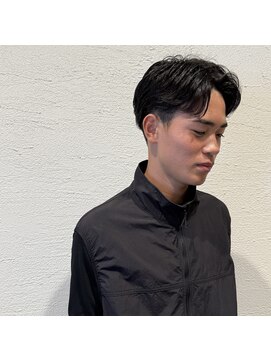 イツモノトコロ(kami to zakka) 【イツモノトコロ】刈り上げセンターパート