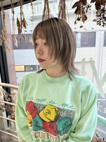 リュッカ(Lyuck)&nbsp;【MANA】メリハリウルフ×寒色ベージュ