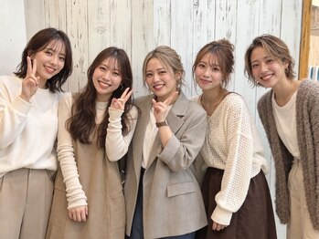 ヘアリゾート リノ(Hair resort Lino)の写真/【南森町30秒】女性特有のお悩みに寄り添い、似合わせスタイルをご提案。何でも話しやすい雰囲気が◎