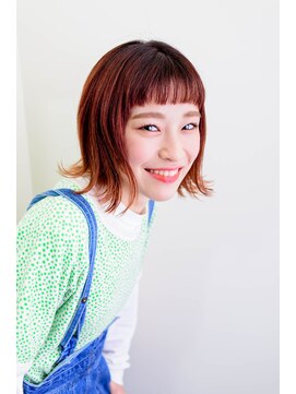 ディーボーイ 下通本店(D-BOY) ビビッドでポップなキャロットオレンジ