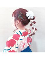 美容室テク アート バイ シック ヘアアレンジ