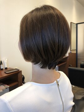 deco エアリーショートボブ