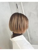 ぱつっとボブ×グラデーションカラー