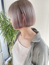 オーアイシー(OIC) ピンクグレージュ×ミニボブ