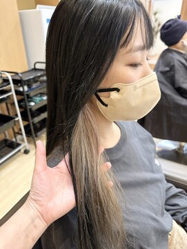 ヘアリゾートハピネス インナーカラー