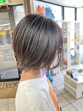 クオリス 上板橋店(QUALIS) オンブレグレージュオリーブベージュくびれミディ大人美人
