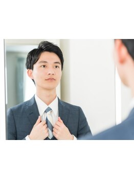 【順番制で予約不要】行きたい時にサクっと行ける◎忙しいビジネスマンに嬉しいサロン♪＜バーバー理容室＞