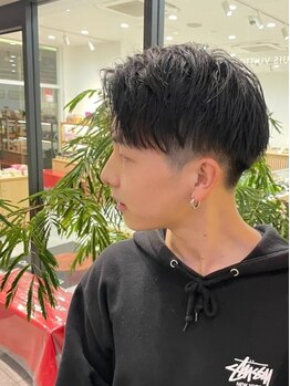 ファム 立町店(femme)の写真/《トレンド×似合わせ》計算され尽したカットとトレンドカラー・ツイストパーマで理想のカッコイイを叶える