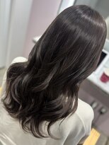 エミリー(Emily)&nbsp;髪質改善カラーで艶々に☆