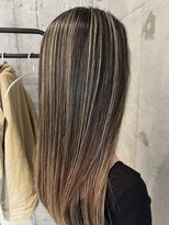 プラスシー(+C)&nbsp;積み重ねて作る地毛にハイライト！福岡ハイライト