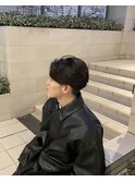 メンズセンターパートスタイル