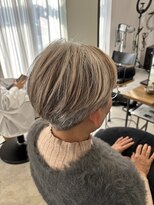 テラス トヨタ(Telasu Toyota)&nbsp;白髪を活かしてデザインするカラーと上品ショート◎