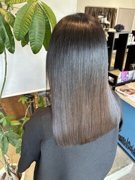 ランプシーヘアー(Lampsi hair) 艶髪ロング