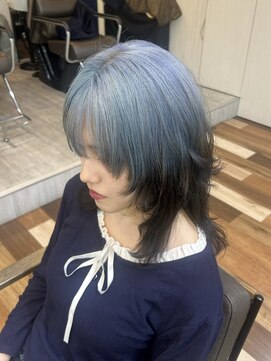 ニーナ 三軒茶屋(nina) ブルー、黒デザインカラー