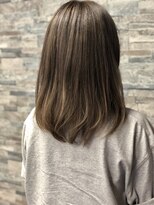 ナチュラルピー バルト 阪急高槻駅前店(Natural.P Bart) ラベンダーベージュ（サロンスタイル）