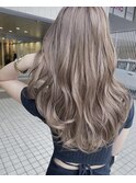 柔らかい質感のミルクティーベージュ*