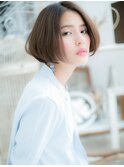センターパートオリーブグレージュツヤ髪ボブh2越谷20代30代40代