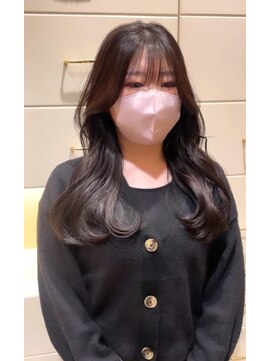 ビーハイブ 一番町店 アヴェダ(BEHIVE) 韓国風　くびれロング　顔周りレイヤー　ウザバング