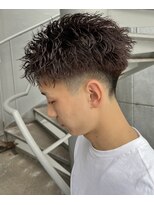 リコ ヘアアンドリラクゼーション 名駅店(LICO HAIR＆RELAXATION)&nbsp;刈り上げツイストスパイラルパーマ　名古屋駅/名駅/メンズ