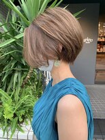 ナンバー 博多(Number)&nbsp;大人っぽ前下がりショート♪